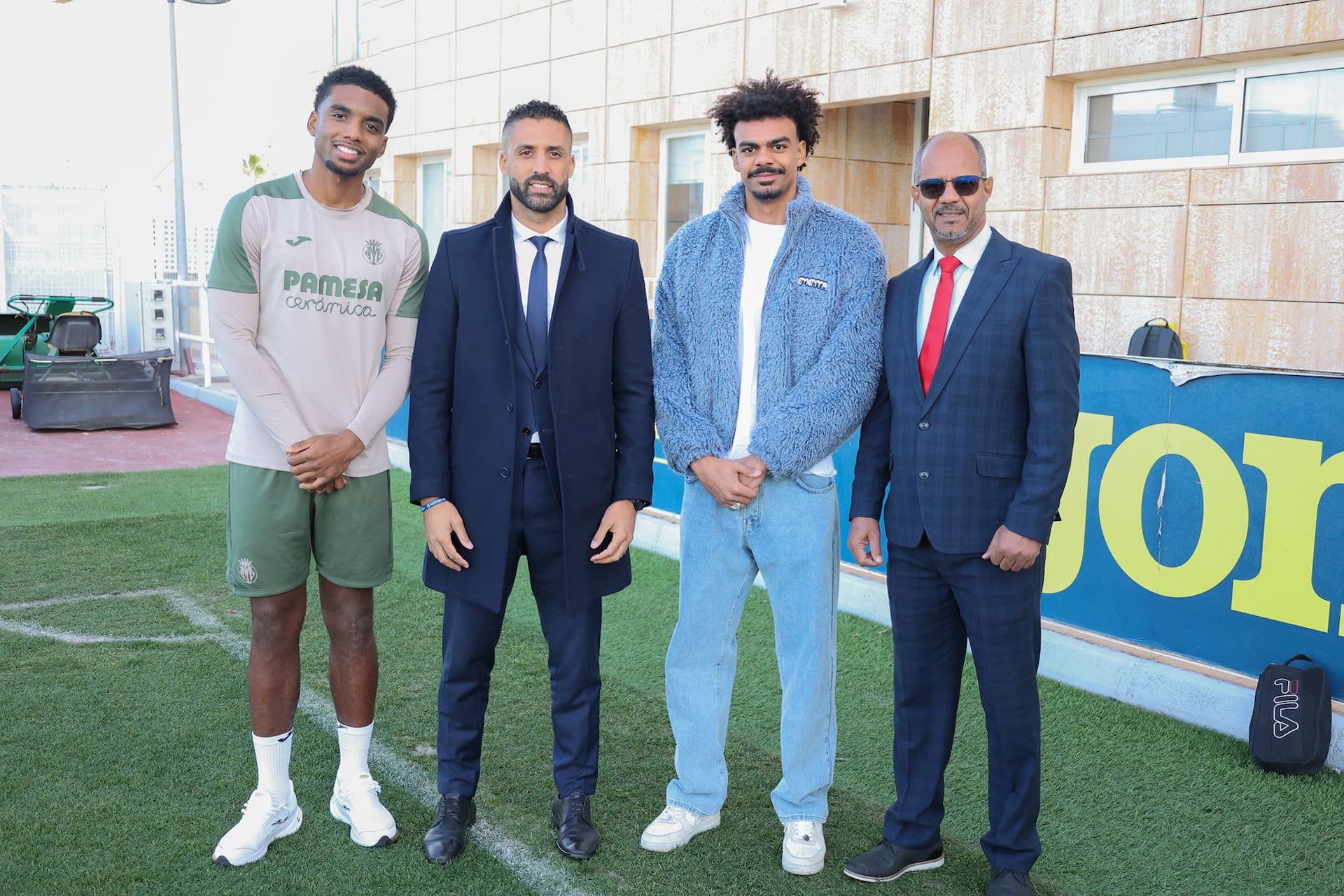 Ministro do Desporto e Presidente do IDJ mantem encontros com atletas nacionais em Espanha