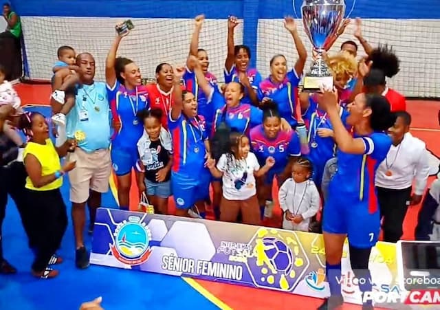 Futsal Feminino: Selecção do Sal vence São Vicente e conquista a  Taça do Inter-ilhas